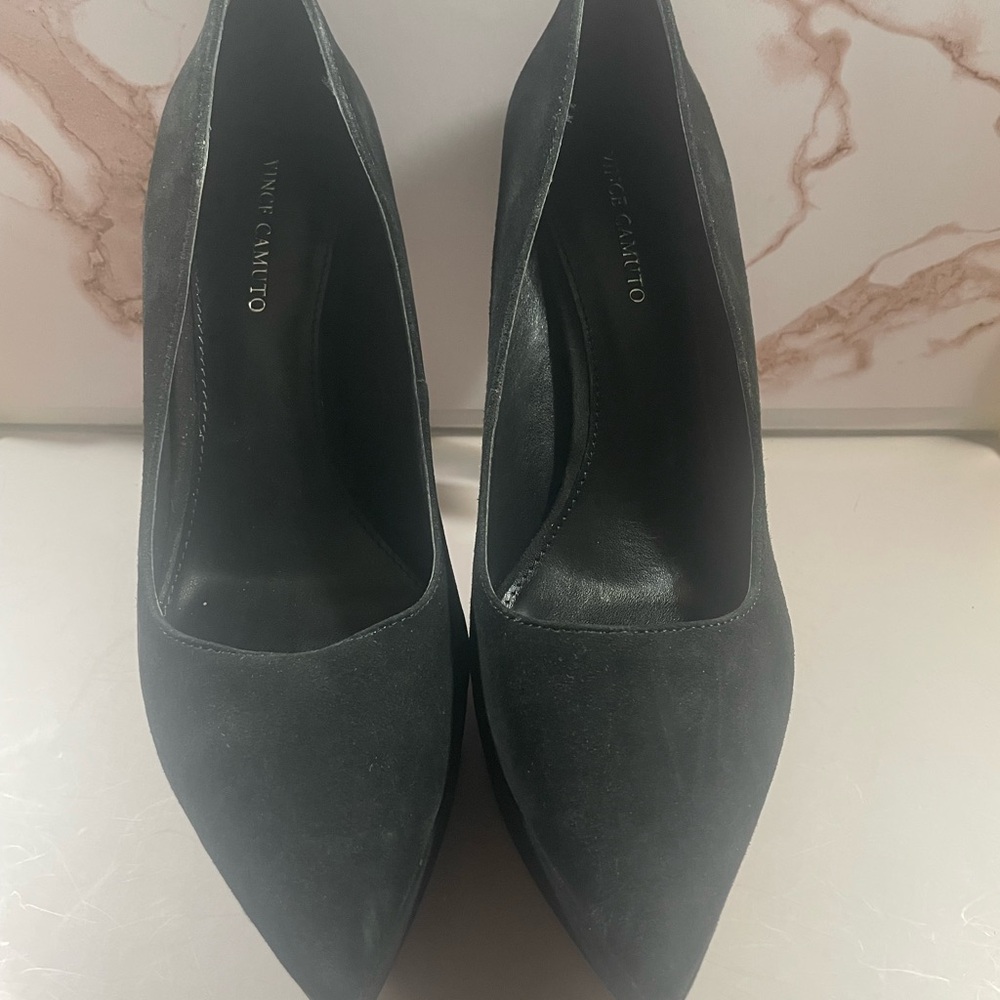Vince Camuto Elegant Black Heels